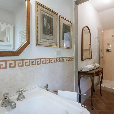 Apartment River Dream Florence