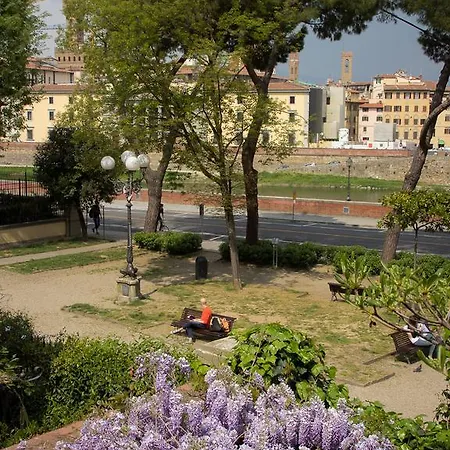 Apartment River Dream *