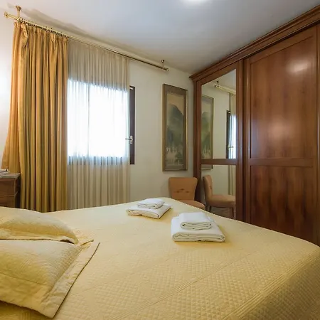 River Dream Apartment Florence